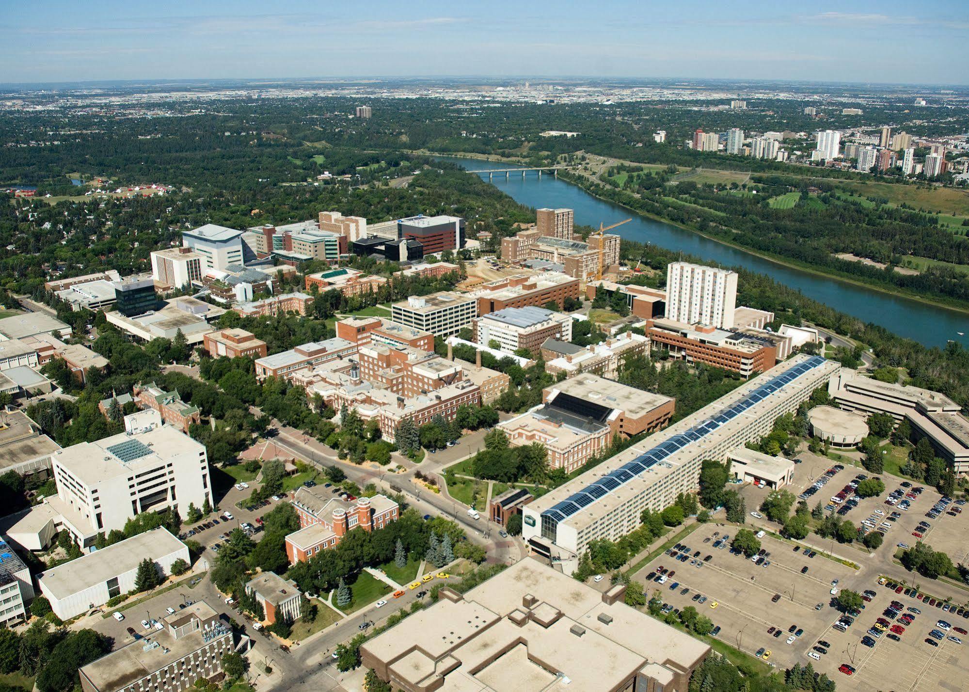 University Of Alberta - Hotel Edmonton Eksteriør billede