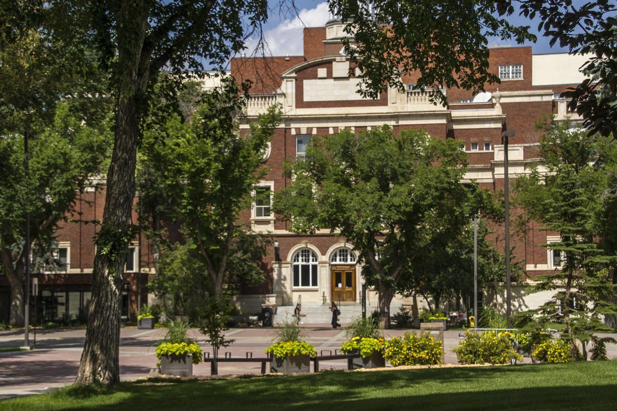 University Of Alberta - Hotel Edmonton Eksteriør billede