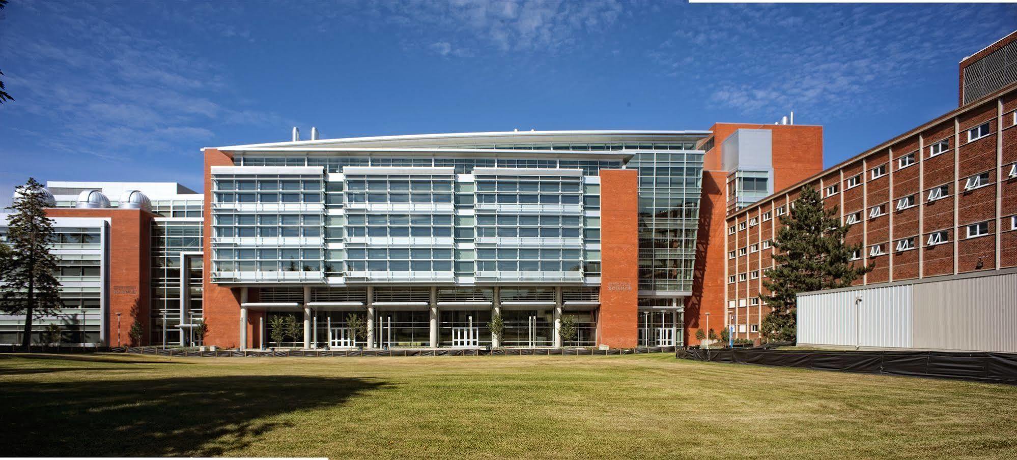 University Of Alberta - Hotel Edmonton Eksteriør billede